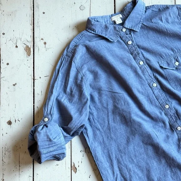 J.Crew Blue Chambray Tunic Shirt Women’s Medium Cotton Button Front Long Sleeve - Picture 4 of 10